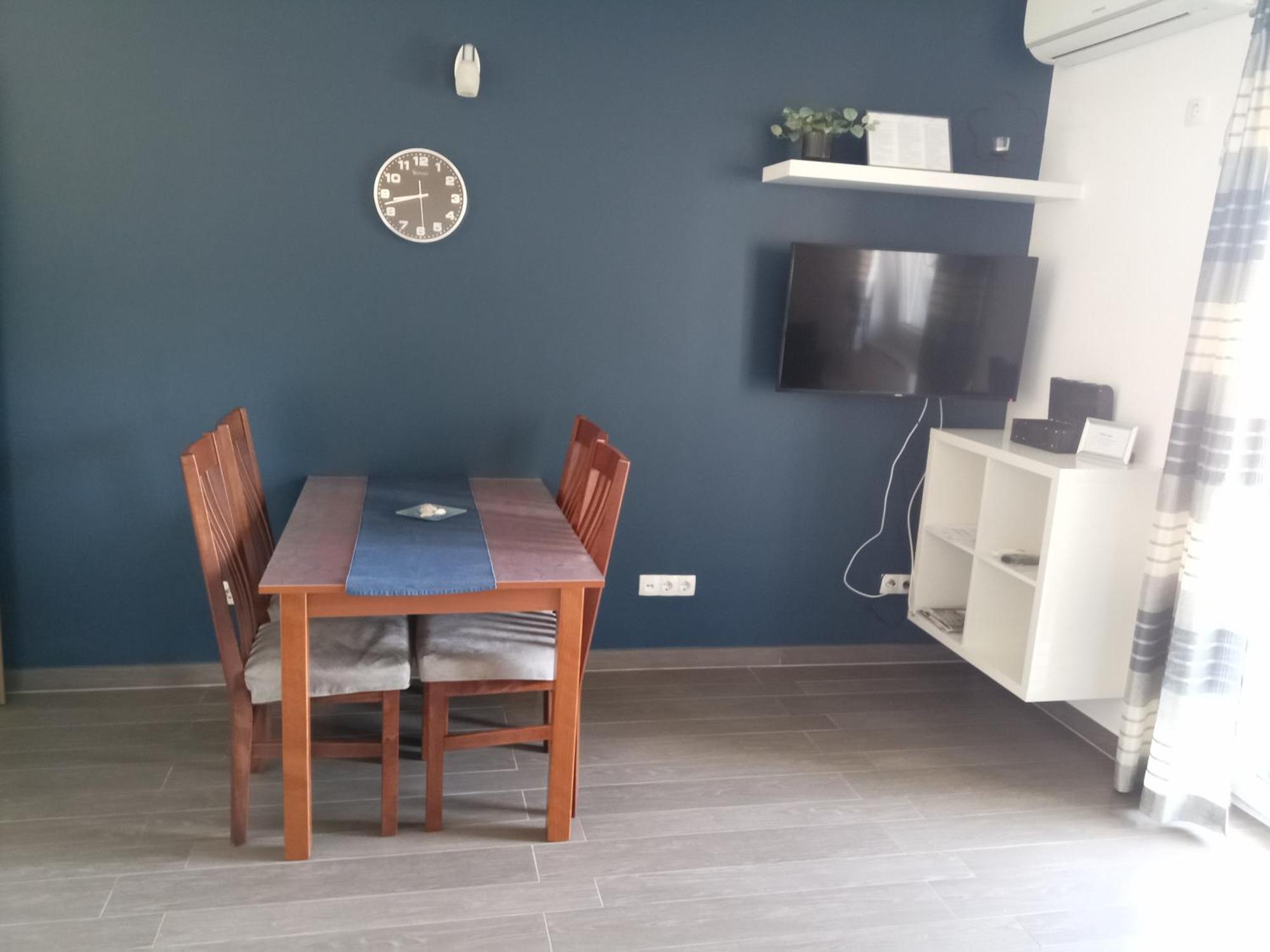 Villa Luce Apartment House คาร์โลบัก ภายนอก รูปภาพ