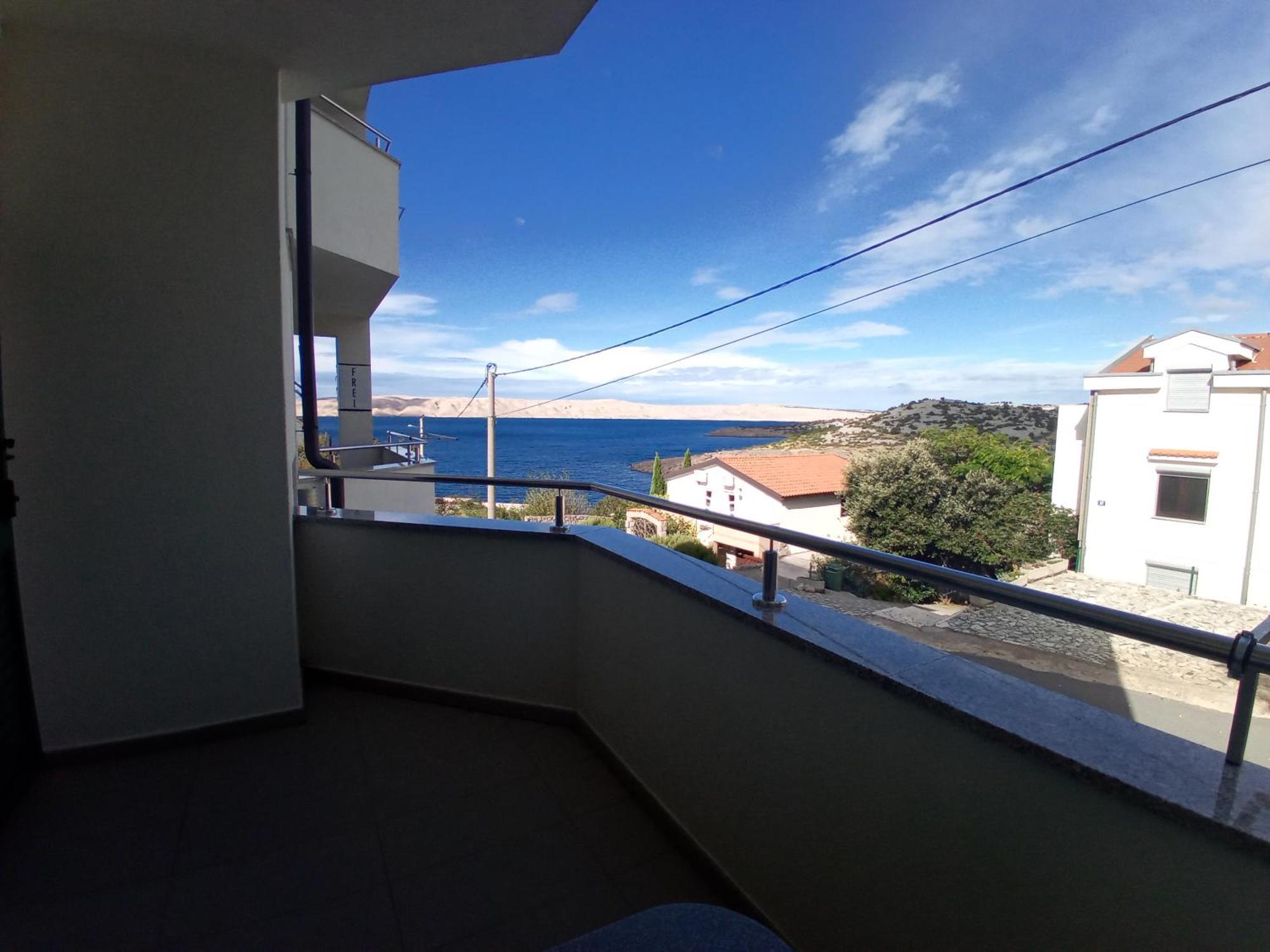 Villa Luce Apartment House คาร์โลบัก ภายนอก รูปภาพ