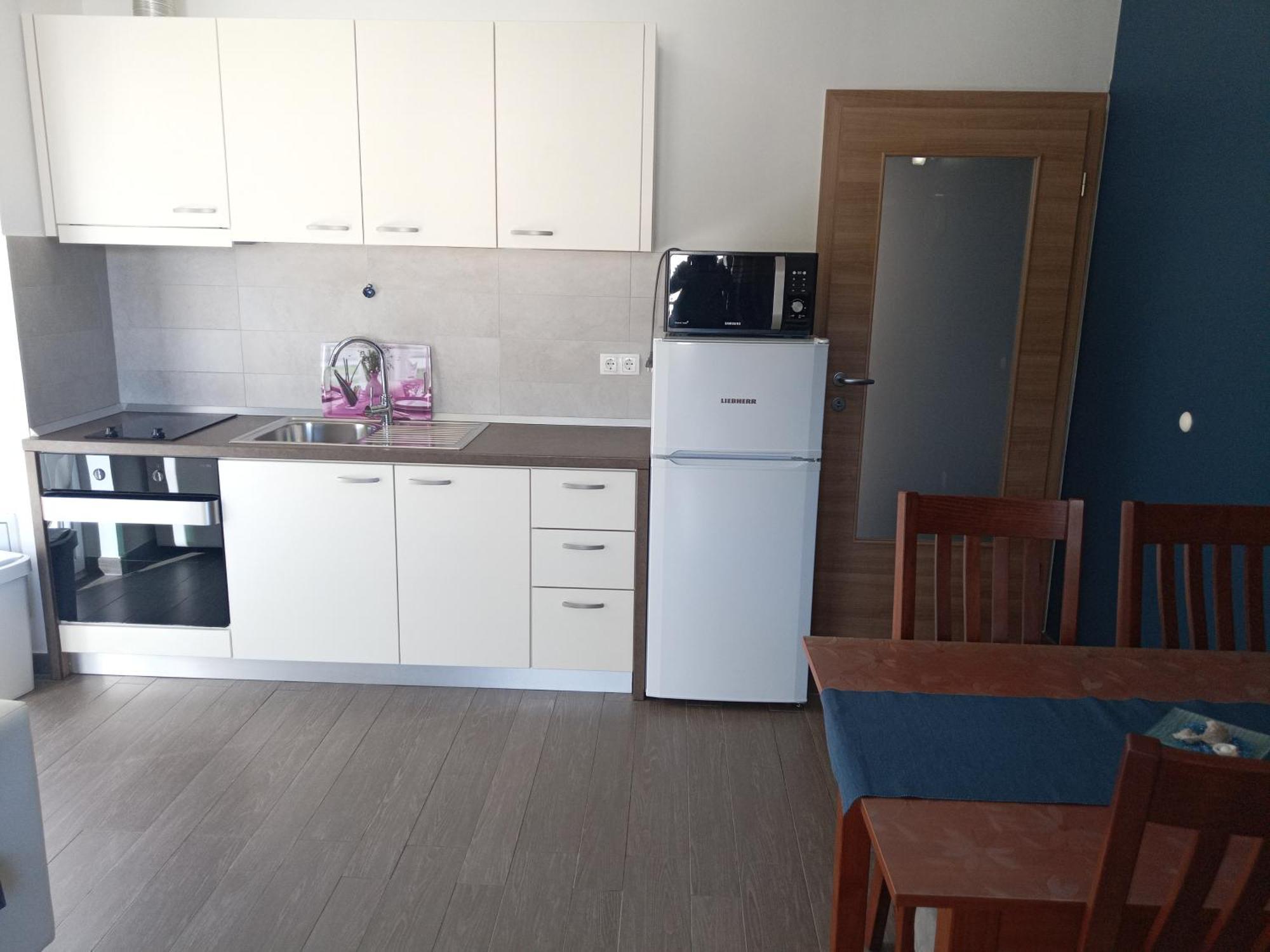Villa Luce Apartment House คาร์โลบัก ภายนอก รูปภาพ
