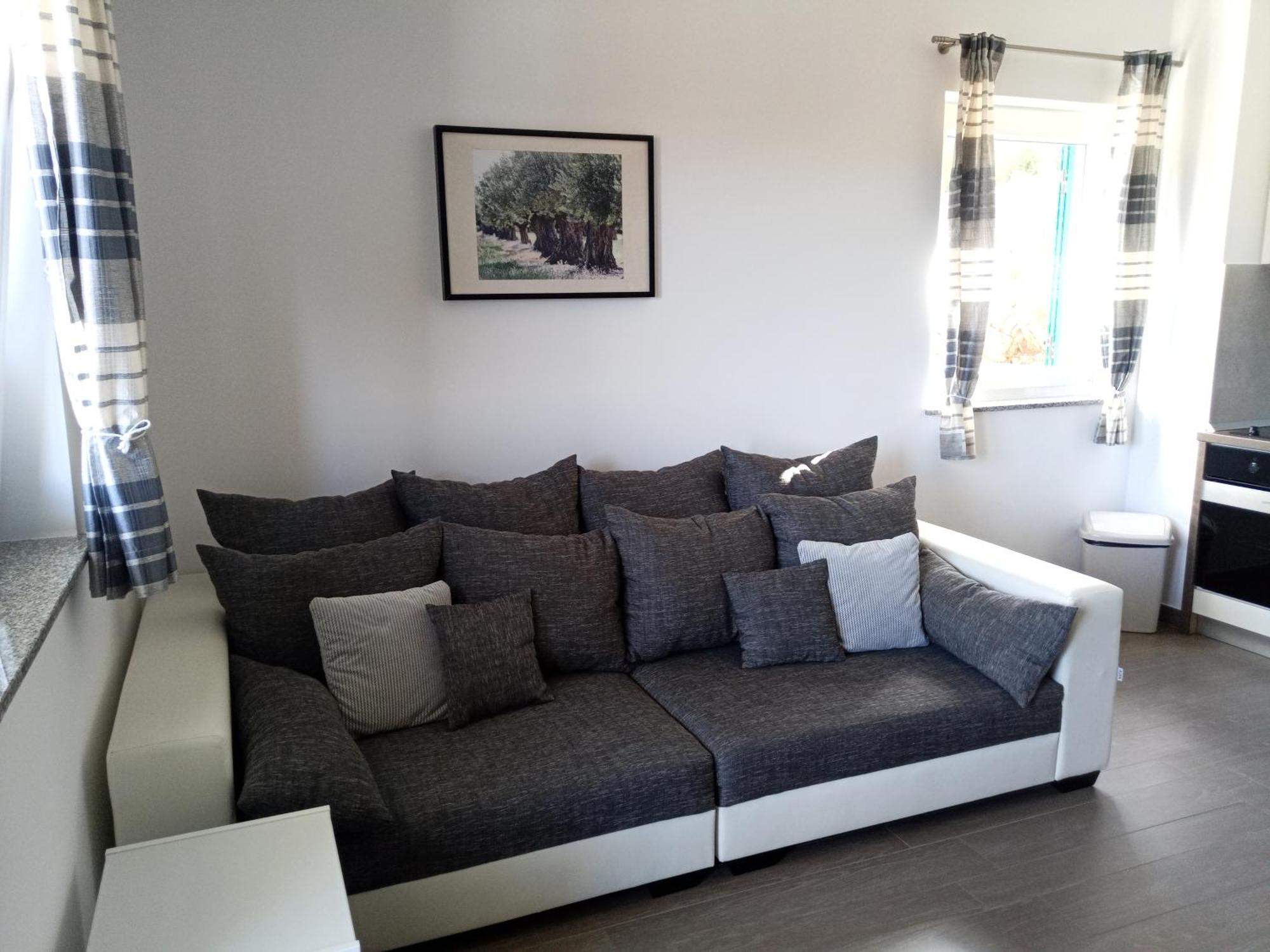 Villa Luce Apartment House คาร์โลบัก ภายนอก รูปภาพ